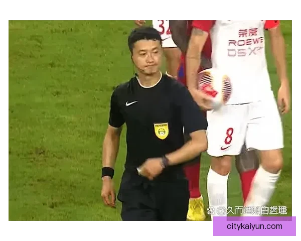 中超联赛再掀波澜，多名球员因禁赛缺席关键战役表现堪忧